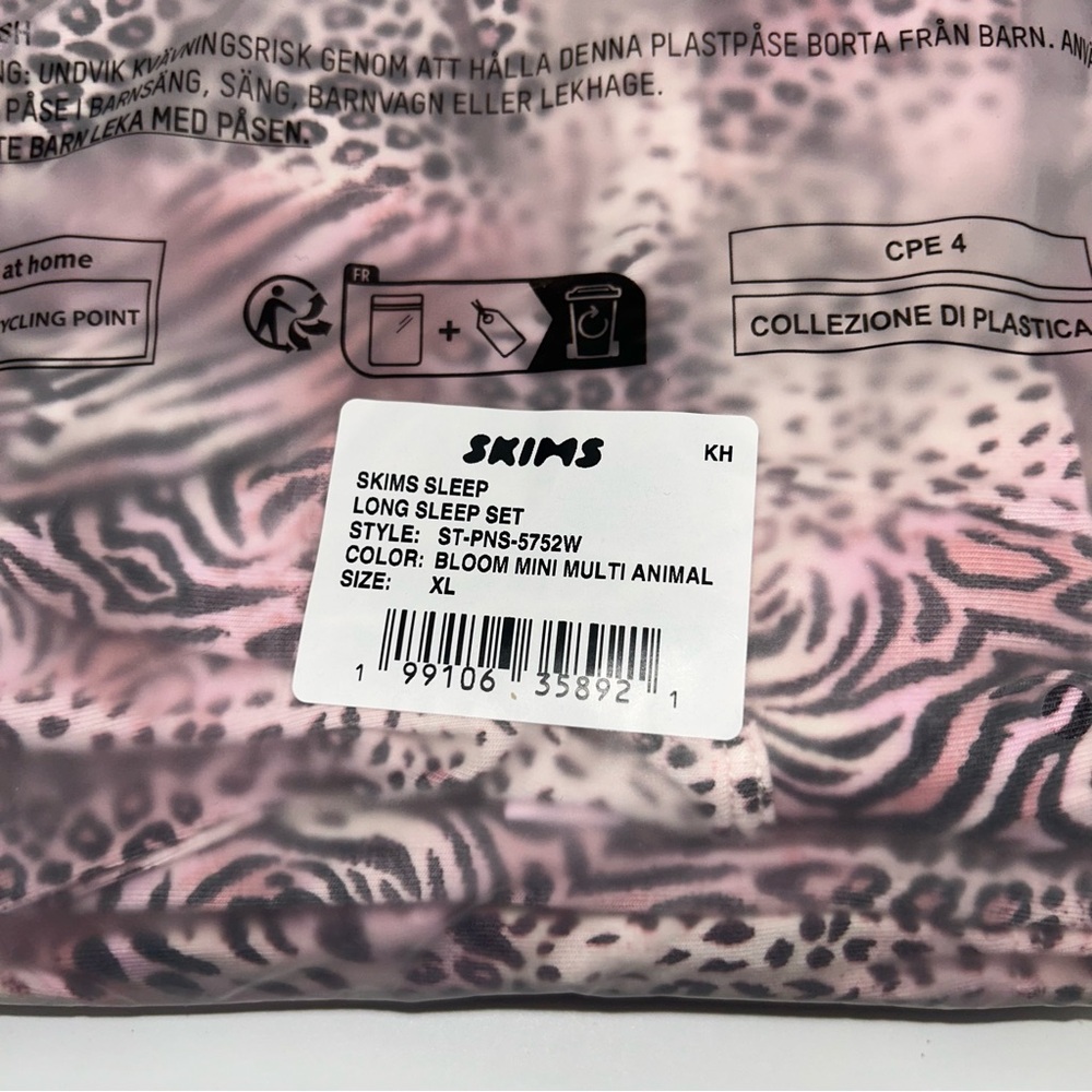 Skims long sleeve sleep set in bloom mini multi animal print in pink new in bag - Picture 5 of 6